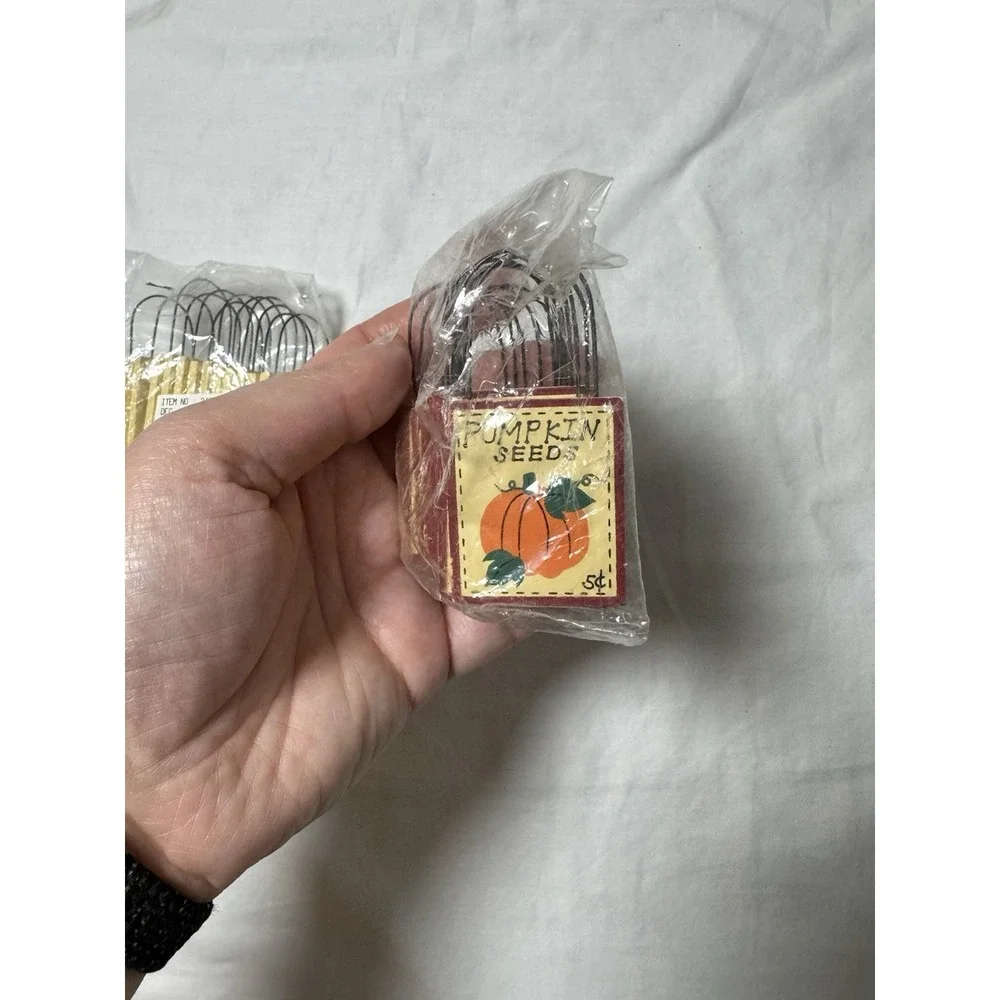 Mini 1.5 Inch Wooden Pumpkin Seed Fall Craft Signs Lot Of 24 New Autumn